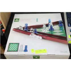 STOKES GLASS CHESS SET