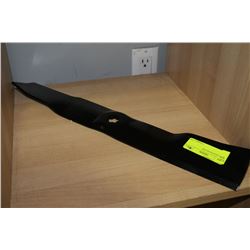 LAWNMOWER BLADE