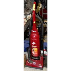DIRT DEVIL UPRIGHT VACUUM