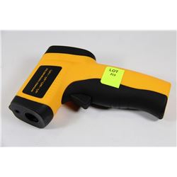 NEW DIGITAL INFRARED LASER THERMOMETER