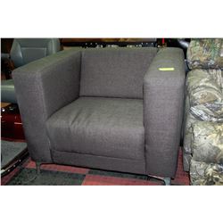 SHOWHOME GREY FABRIC ARM CHAIR