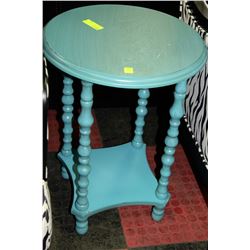SHOWHOME SMALL TURQUISE END TABLE