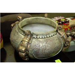 DESIGNER GOLD LEAF CENTERPIECE