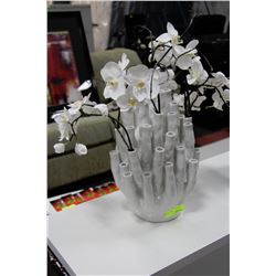 CORAL STYLE WHITE SHOWHOME MULTIVASE