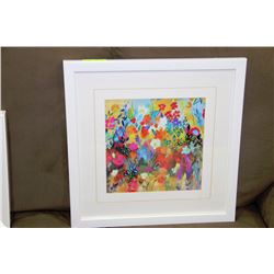 SHOWHOME WHITE FRAMED FLORAL PICTURE