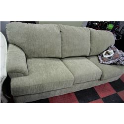 HIDA COUCH