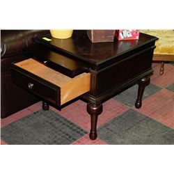 SHOWHOME WOOD 1 DRAWER END TABLE