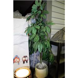 SHOWHOME ARTIFICIAL PLANT