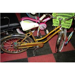 1970'S GIRLS BIKE