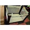 Image 1 : BABY PLAYPEN