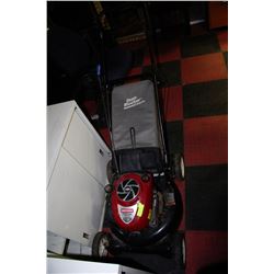 CRAFTSMAN PLATINUM 190CC LAWN MOWER WITH DUST