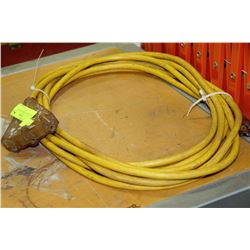HEAVY DUTY EXTENSION CORD