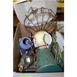 BOX OF ASSORTED COLLECTIBLES & DECORATIVE PIECES