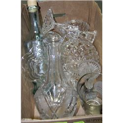 BOX OF MISC CRYSTAL & GLASSWARE