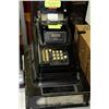 Image 1 : VINTAGE CASH REGISTER