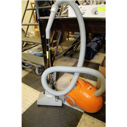 HOOVER PORTABLE VACCUUM
