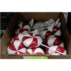 BOX OF FANCY ORNAMENTS - WHITE