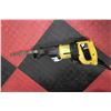 Image 1 : DEWALT ELECTRIC RECIPROCATING SAW W/ EXTRA BLADES
