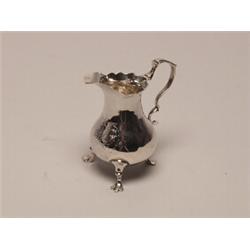 Georgian Sterling Creamer London 1759