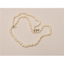 Cultured Pearl Necklace 10K Gold Clasp