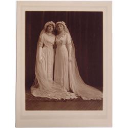 Antique Photo REMBRANDT MINNEAPOLIS Wedding Dresses