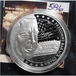 President Barack Obama Coin. Material: Cu, silver-plated with color portrait; Quality: Proof; Diamet
