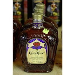 THREE 750ML BOTTLES OF CROWN ROYAL DE LUXE