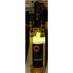 FIVE 750ML BOTTLES OF COPPER MOON PINOT GRIGIO