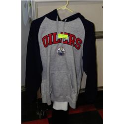 OILERS HOODIE WITH OILERS SCARF SIZE SMALL