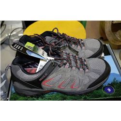 NORTH 49 MEN'S HIKER SHOE SIZE 9