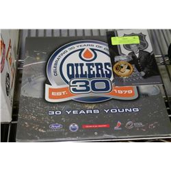 VINTAGE GRETZKY MEDALLION AND OILERS CALENDER 1979