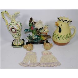 BOX OF COLLECTIBLES SOME ARE VINTAGE