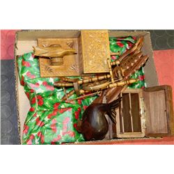 BOX OF MISC INCLUDING HAND CARVED VINTAGE