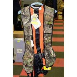 BRAND NEW HUNTER SAFETY SYSTEM VEST