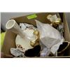 Image 1 : BOX OF 5 VASES (4 GOLD PLATED)