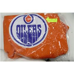 NEW WITH TAGS CONNOR MCDAVID JERSEY - SIZE 54