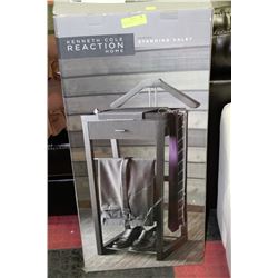 NEW KENNETH COLE REACTION STANDING VALET