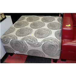 LARGE SHOWHOME FABRIC OTTOMAN
