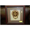 Image 1 : ROSEWOOD SHADOW BOX LION'S HEAD