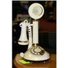 Image 1 : CANDLESTICK PHONE