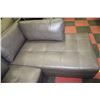 Image 2 : NEW LEATHERETTE L SHAPE SECTIONAL ON CHOICE: GREY