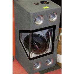 AUDIBAHN 800 WATT BANDPASS SPEAKER SYSTEM
