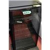 Image 1 : BLACK DANBY WINE CHILLER