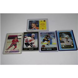 "HALL OF FAME" BUNDLE OF 5 HOCKEY CARDS INCLUDING