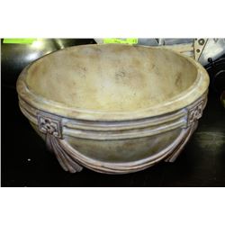 IVORY FINISH FRUITBOWL CENTERPIECE