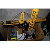 Image 1 : 4' REMOTE CONTROLLED TOY CRANE