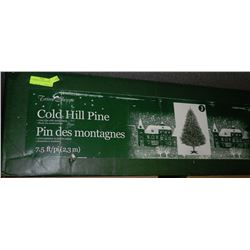 7.5' ARTIFICIAL CHRISTMAS TREE