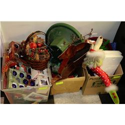 BOX OF ASSORTED CHRISTMAS DECORATIONS X3