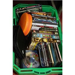 TOTE W/ CDS, PC GAMES, AND DVDS+CASES