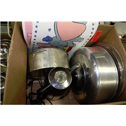 BOX OF VINTAGE KITCHENWARE -1920'S SWANS DOWN PAN,